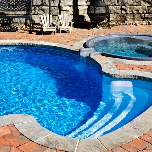 آب بندی استخرها و مخازن آب-دکومال نوین